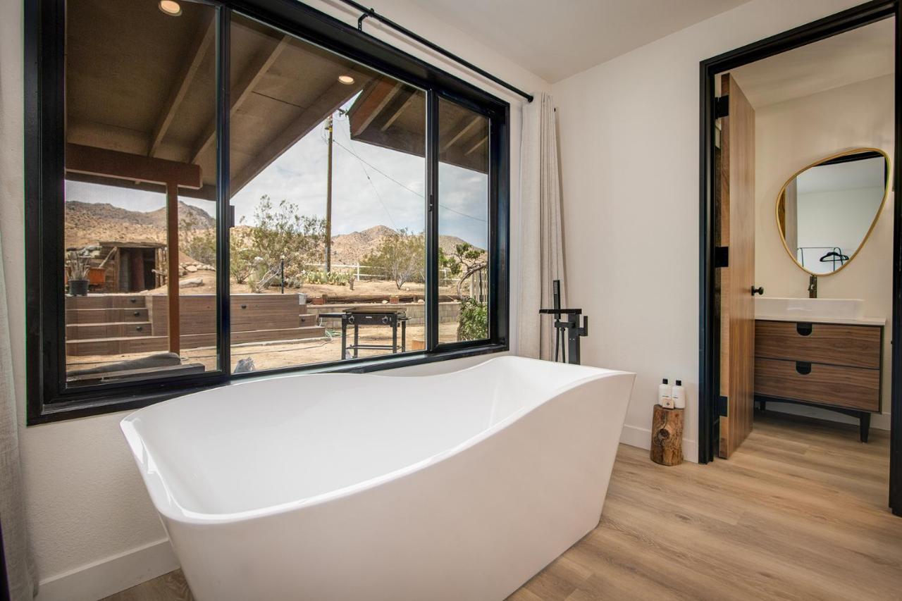 @ Marbella Lane - The Wine Mine Desert Escape Joshua Tree Exterior photo